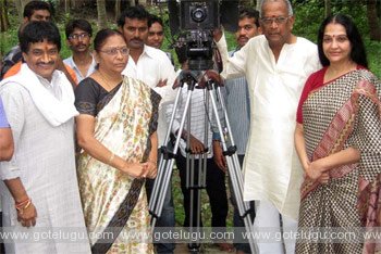 Ghazal Srinivas in to movies agian