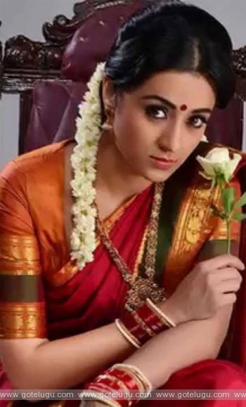 trisha as nayaki..