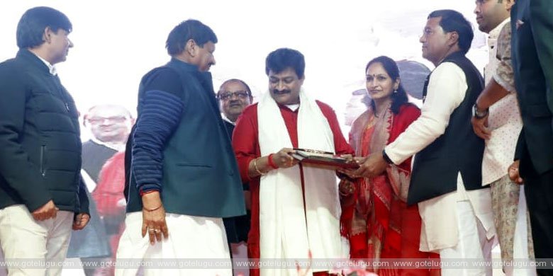 Our Ghazal singer is a great honor Our Ghazal singer is a great honor