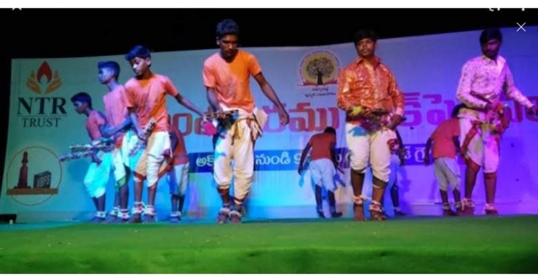 భజనలు. భజనలు.