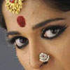 All eyes on Anushka